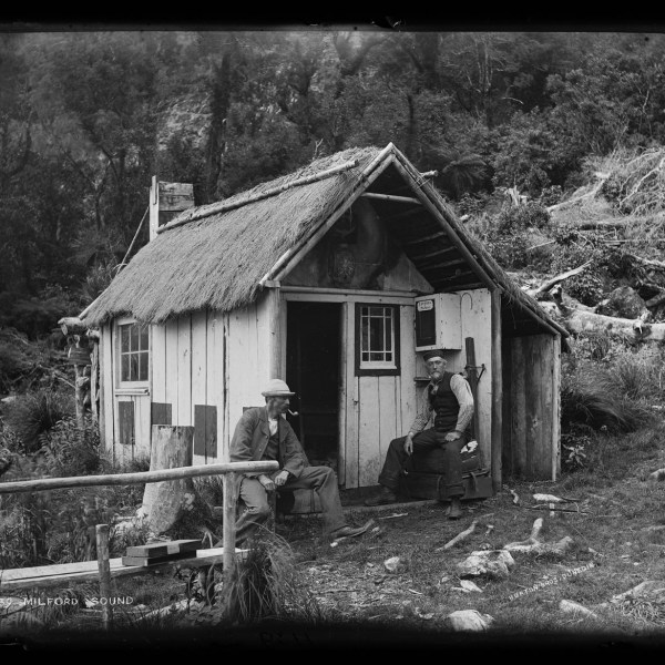 an old photo of a house